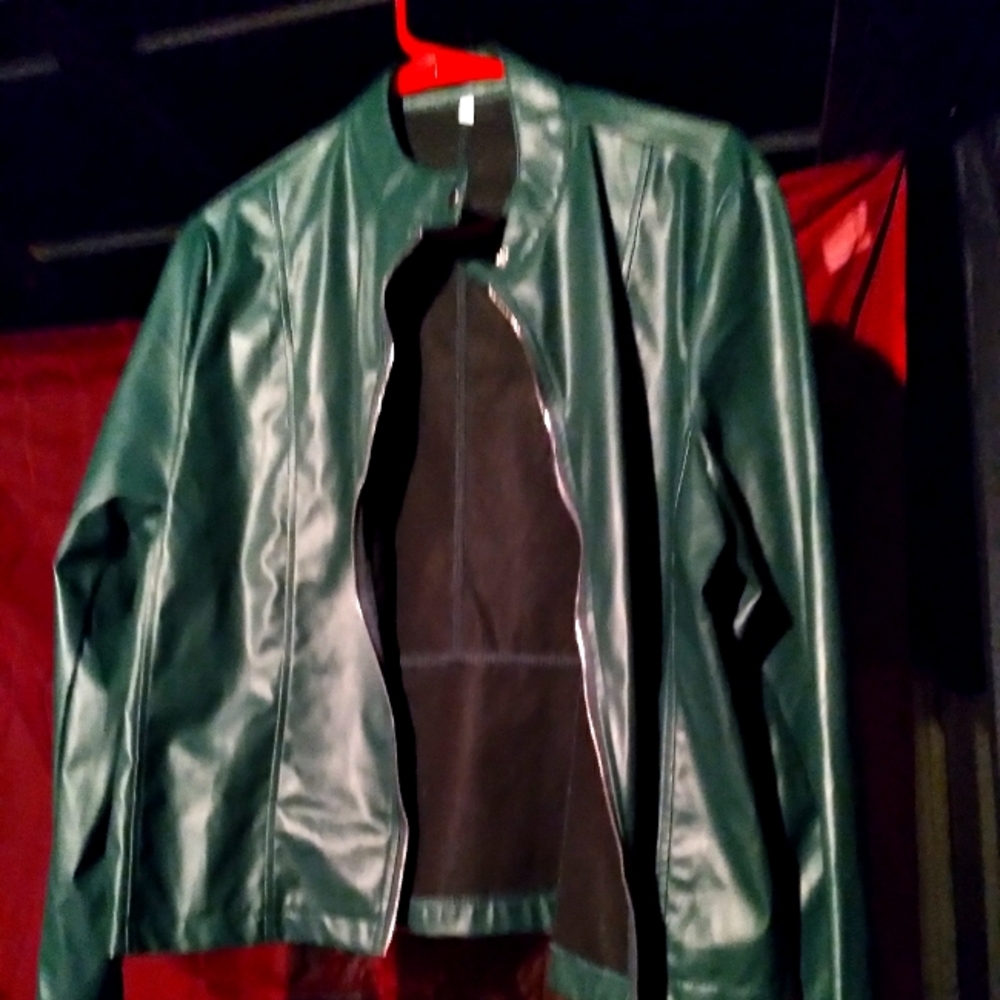 Spring jackets 3x in size 35% cottton,65% polyester $10  each